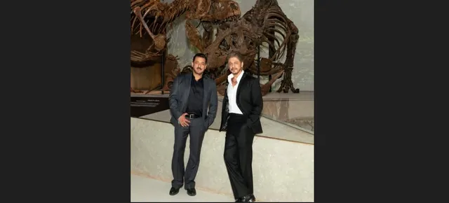 Salman Khan shares picture with Shah Rukh Khan from their Abu Dhabi trip; photo goes viral