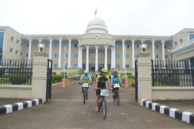 Earth Again Movement: BCAC, in association with Sambad Group, organises Cyclothon in Bhubaneswar