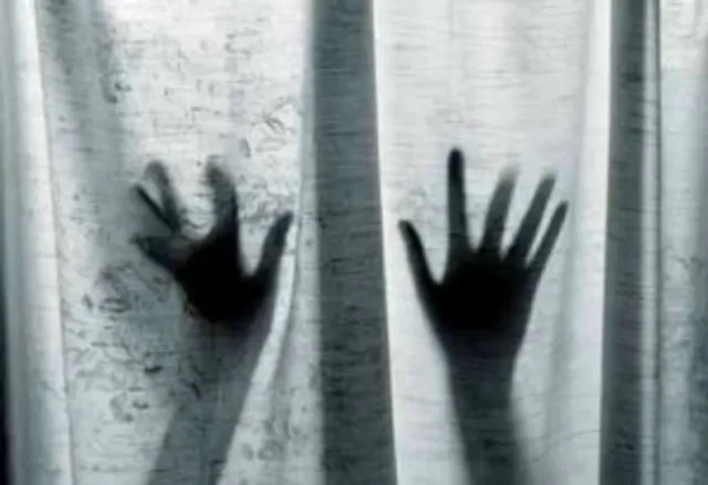 Woman waiting for bus gang-raped, robbed in Bengaluru