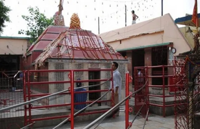 A bank run by beggars, for beggars in Bihar town