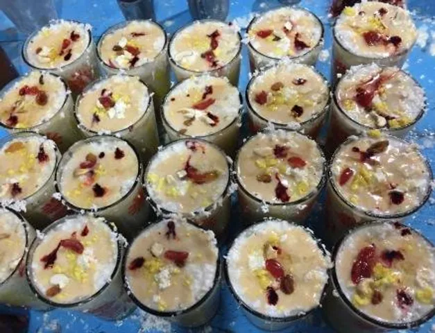 Craving for a lassi? Turn to these famed lassiwalas in Twin City