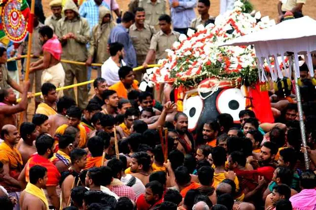 Niladri Bije fiasco: Suspension of servitors revoked