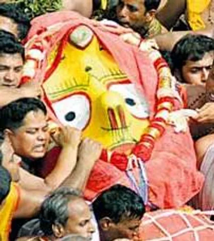 Cop touches Devi Subhadra’s idol during Niladri Bije in Odisha's Puri