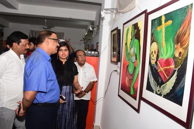 Teenager's solo art exhibition in Odisha capital