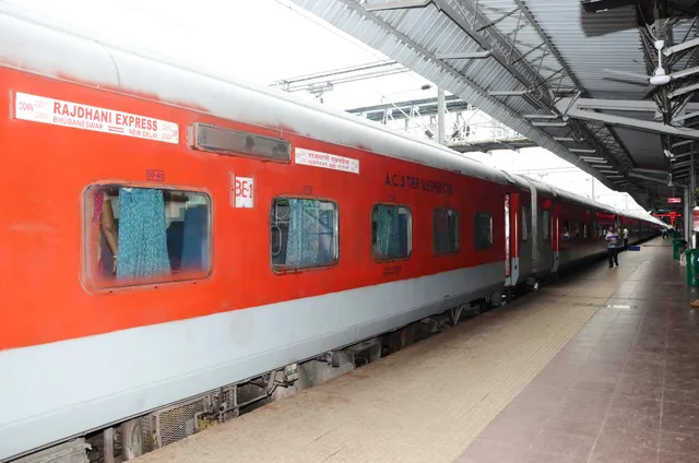 Bhubaneswar-New Delhi Rajdhani Express via Sambalpur introduced