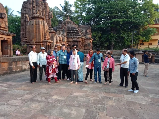 MSME intl trade fair delegates on special heritage walk in Odisha capital