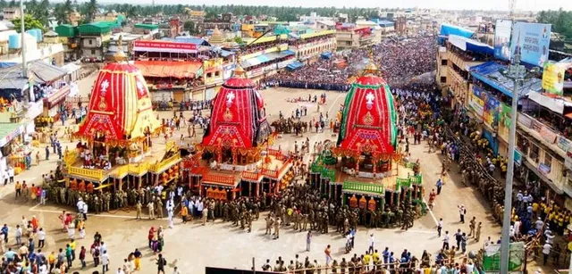 Odisha: Lakhs throng Puri for Ratha Jatra of Lord Jagannath
