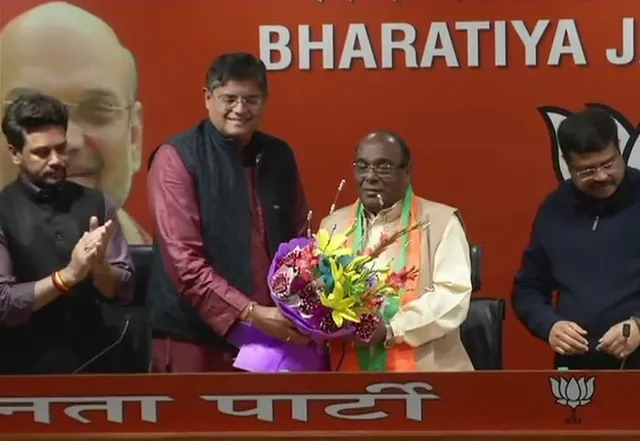 Dama ‘drama’ ends, joins BJP