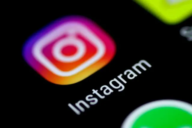 Instagram users complaining about its new feature. Here's why