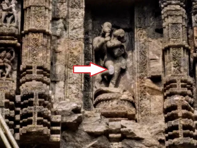 Statue at Odisha famous Konark temple damaged due to ASI’s negligence!