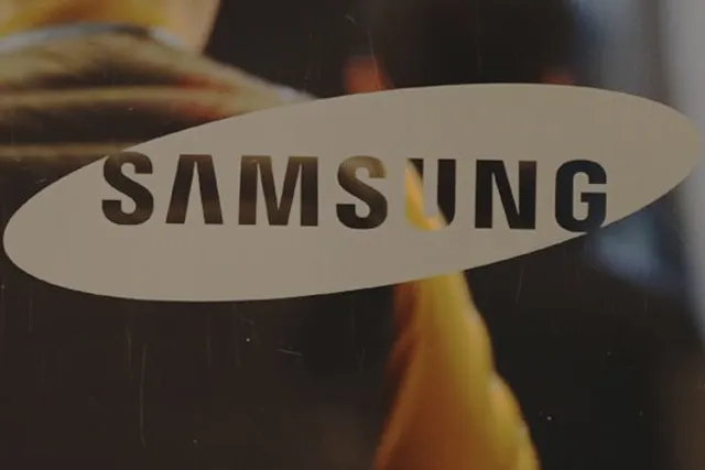 Samsung brings live online shopping platform to India