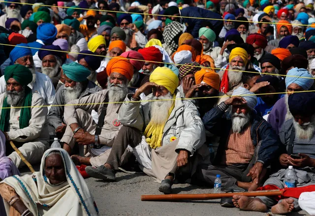 Withdrawal of farms Laws: Who will be held responsible for death of 700 farmers?