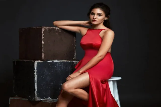 Amyra Dastur: Thanks to OTT, people don't get work because of their last name