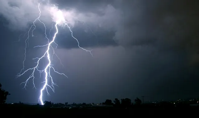 IMD predicts lightning, thunderstorm, heavy rainfall in Odisha districts during next 24 hours