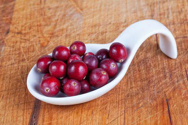 Eating cranberries may help improve memory, ward off dementia
