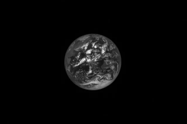 NASA's Lucy spacecraft captures images of Earth, Moon ahead of gravity assist