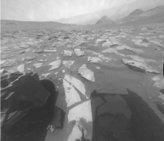 NASA's Curiosity rover records videos of Martian day, from dawn to dusk