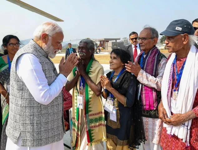 PM Modi praises singers who lent voice to Sambalpuri cult song ‘Rangabati’