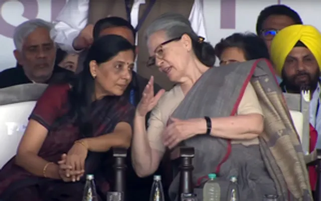 Prominence accorded to Sunita Kejriwal at INDIA bloc rally sparks political buzz