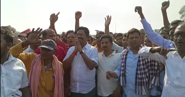 A day after quitting BJD, Athamallik MLA Ramesh Chandra Sai joins BJP in Odisha