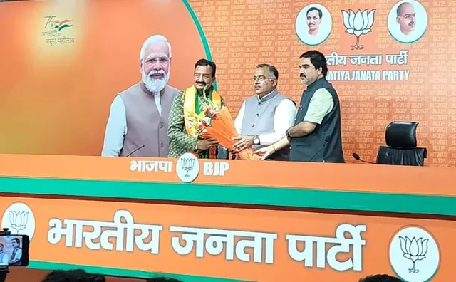 Days after quitting BJD, former Bargarh MP Prabhas Singh joins BJP