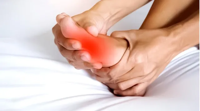 Tingling, burning, numbness in your feet? It can be a sign of prediabetes