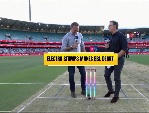 Michael Vaughan & Mark Waugh (Source: Twitter)