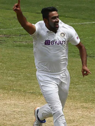 WTC Cycle 2021-23:Top 5 bowling spells by an Indian Player