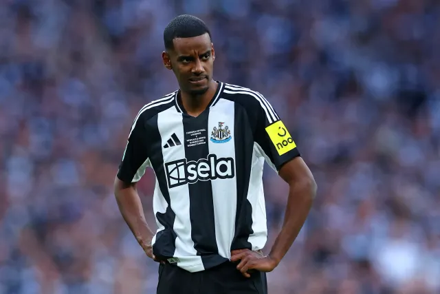 alexander-isak-newcastle-united-looks-1012068381_9e74cf