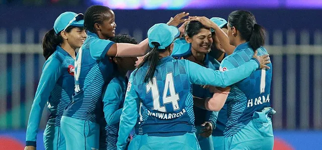 Sublime Chamari Atapattu, bowlers take Supernovas to the final