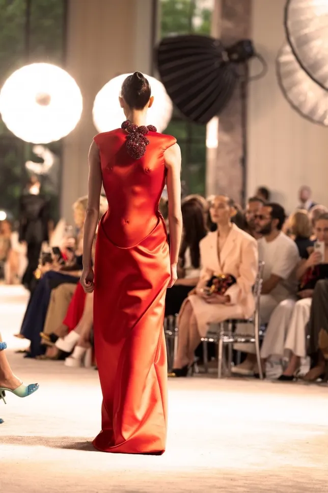 schiaparelli-HCFW2526-1958-686bd6f3a1382-big 2