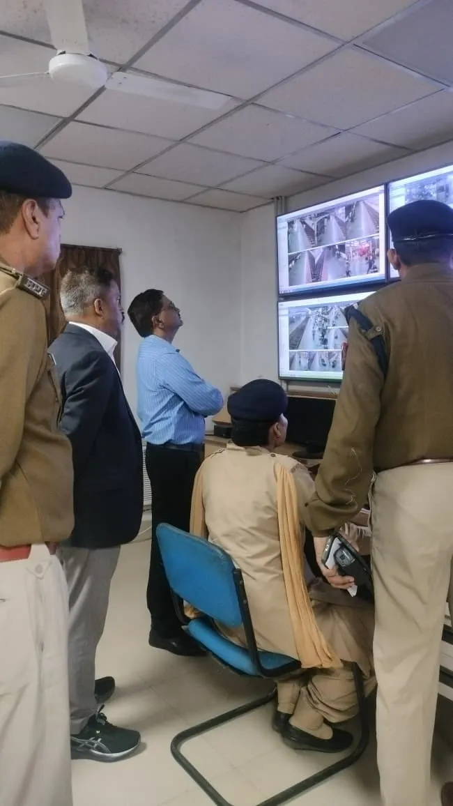 WhatsApp Image 2025-11-21 at 17.59.02