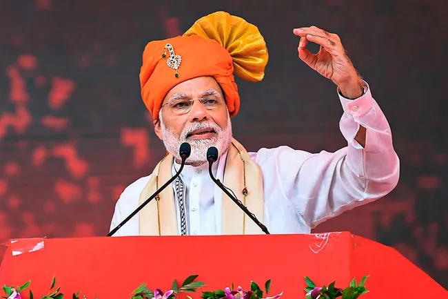 PM Narendra Modi crosses 30 million followers on Instagram | इंस्टाग्राम पर  भी छाए पीएम नरेंद्र मोदी, 3 करोड़ लोग करते हैं फॉलो - News18 हिंदी
