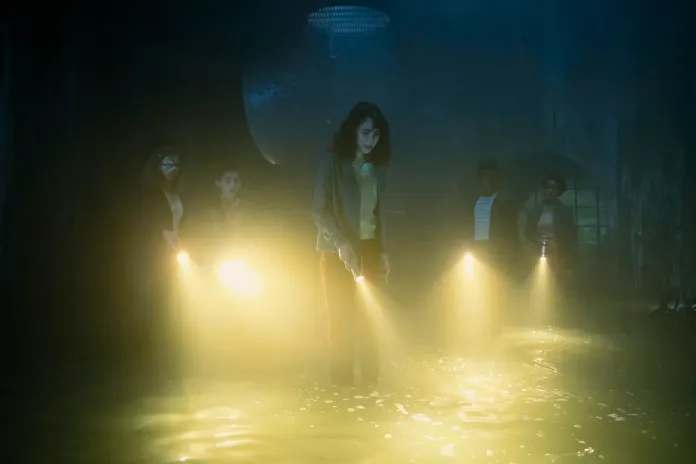 Entertainment Weekly