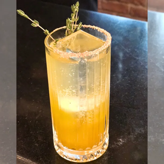 A Tropical Spicy Arthaus Malt Fizz with Smoky Paprika & Exotic Fruit Sparkle