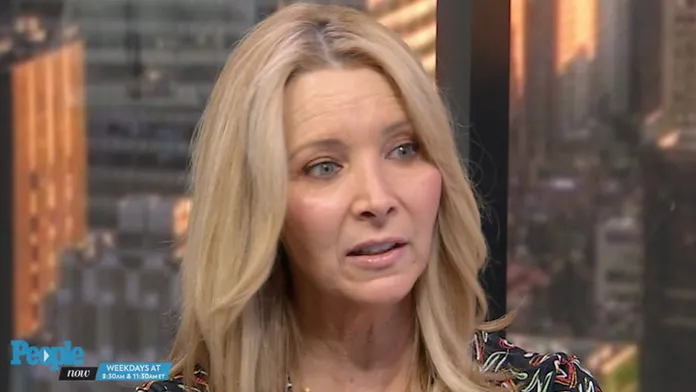 Why Lisa Kudrow Thinks a Friends Reunion Could Be a 'Scary Question'