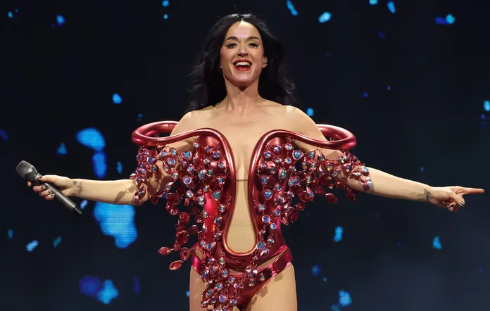 Here's everything Katy Perry performed to kick off her North American ' Lifetimes' tour | WTYE / WTAY