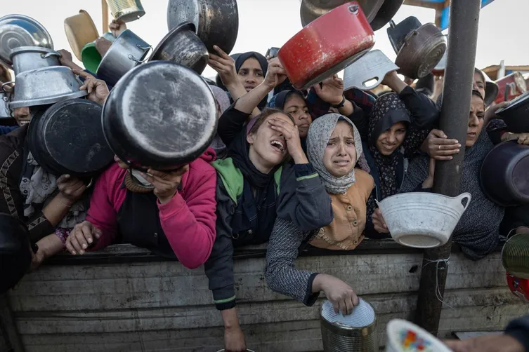 Gaza: UN rights chief condemns new killings around private aid hub | United  Nations in Palestine