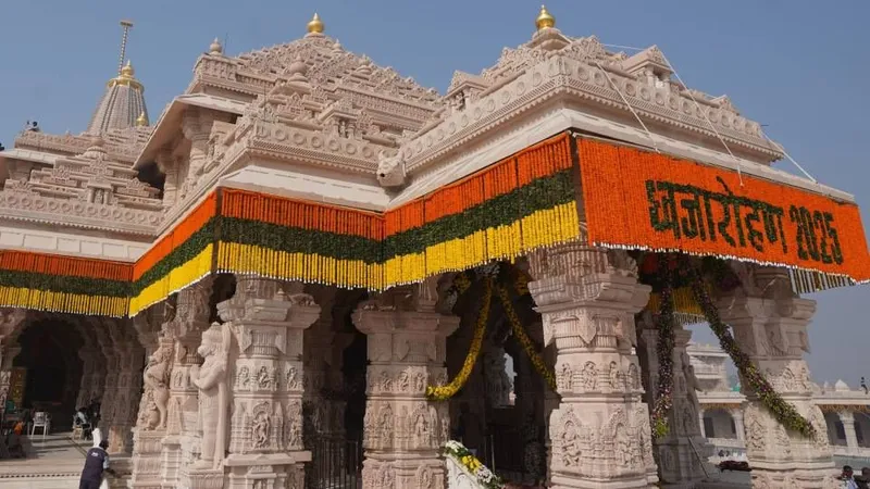 Ram Mandir Flag Hoisting: Ram Temple bathed in special light, PM Modi will hoist the flag on Tuesday