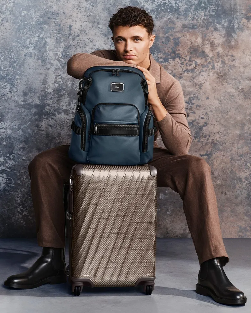 Iconic on its own and perfect when paired with the 19 Degree Lite for travel, the Navigation Bac