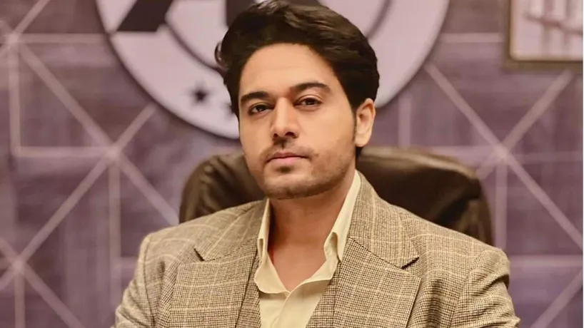  Gaurav Khanna 