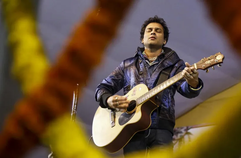  Zubeen Garg 