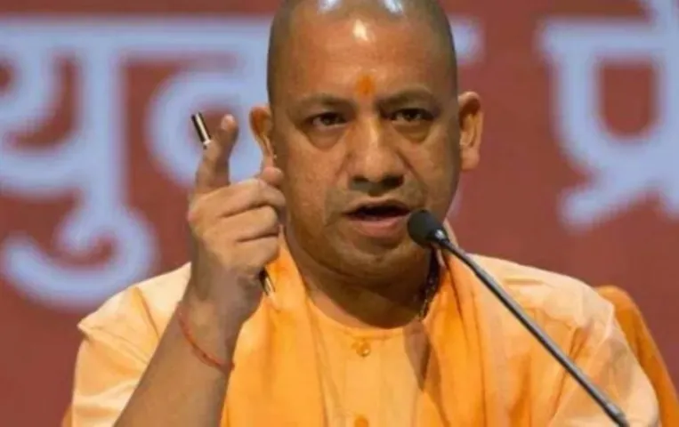 UP Today 28 IPS Officer Transfer: उत्तर प्रदेश में 28 आईपीएस अफसर इधर से उधर, कई डीजी और एडीजी बदले गए