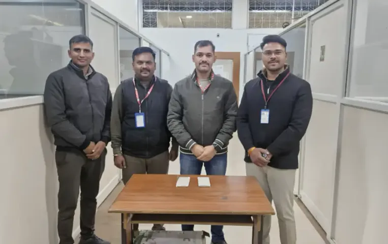 Bhopal Shadi Matrimonial Site Fraud Gang Busted Call Centre