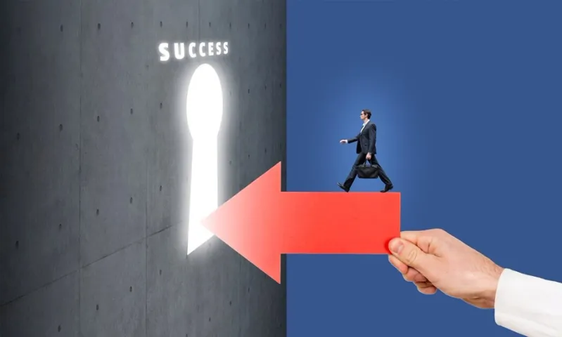 Career Switch Tips: करियर में स्विच करते समय इन बातों का जरूर रखें ध्यान, नहीं तो भविष्य में आ सकती है परेशानी