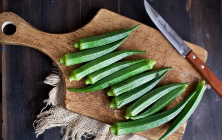 Foods to Avoid with Ladyfinger