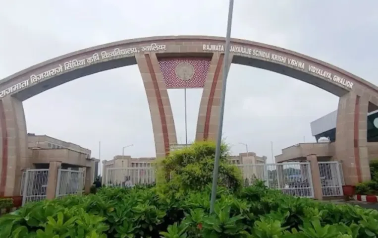 वीसी के 3 बच्चे, खतरे में कुर्सी: एग्रीकल्चर यूनिवर्सिटी के कुलगुरू पर विवाद, बोले- नियम VC पर लागू नहीं