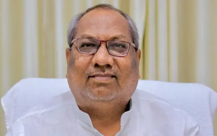 Minister Sanjay Nishad