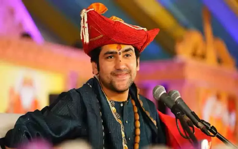 Pandit-Dhirendra-Krishna-Shashtri