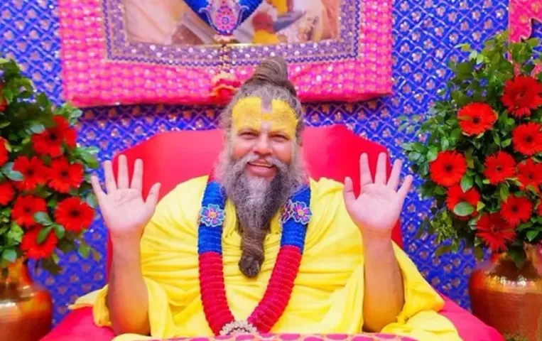 Premanand Maharaj Viral Video Sach: क्या सच में प्रेमानंद महाराज ने कहा 100 में से चार बच्चियां अपवित्र,वायरल हुआ वीडियो